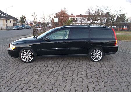 Volvo V70 Kombi 2.4. 8-FACH ! TÜV-12/2025! TOP!