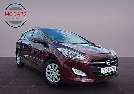 Hyundai i30 cw blue Trend 1.Hand