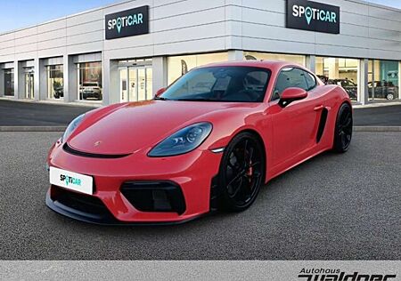 Porsche 718 Cayman GT4