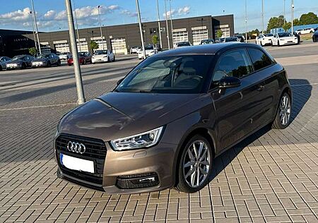 Audi A1 1.4 TFSI sport *TÜV & SERVICE NEU*