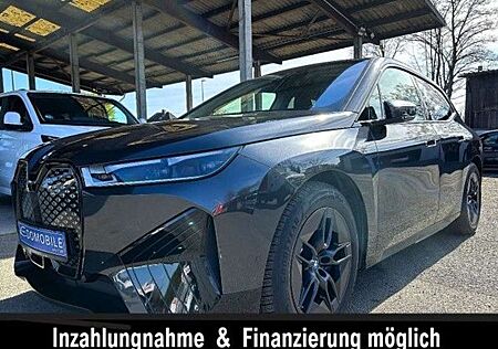 BMW iX xDrive50*LUFTFEDERUNG*SOFT-CLOSE*HEAD-UP*