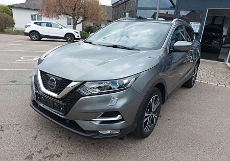 Nissan Qashqai 1,6 DIG-T N-Connecta, Winter, Design