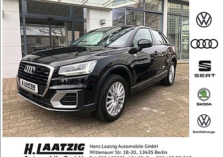 Audi Q2 design 35 TFSI S tronic Navi AHK Vorber.