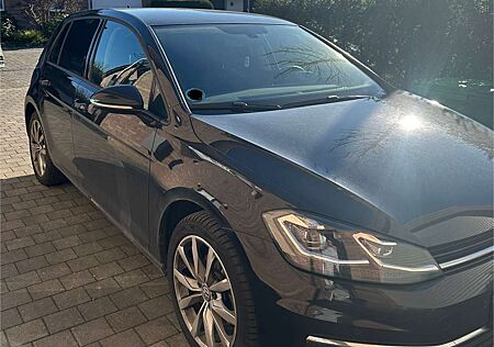 VW Golf Volkswagen 1.5 TSI ACT (BlueMotion Technology) DSG Highline