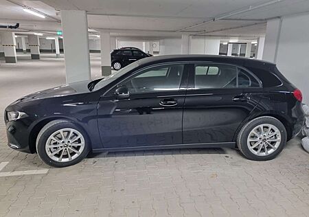 Mercedes-Benz A 250 e 8G-DCT Advanced Progressive