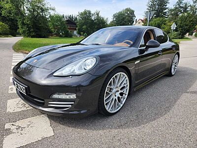 Porsche Panamera 4S PDK