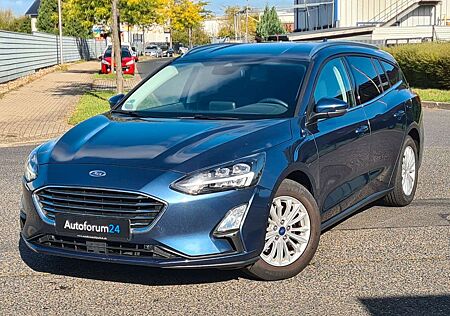 Ford Focus Turnier Titanium X* Navi* 1.Hand*LHZ*RFK*