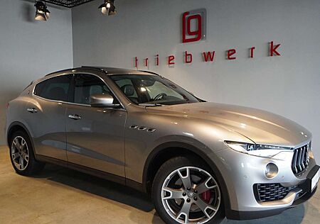 Maserati Levante Diesel 3.0 V6*1.Hd**Pano*Alle Wart. bei