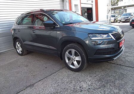 Skoda Karoq Ambition 4x4 Automatik, Navi, LED