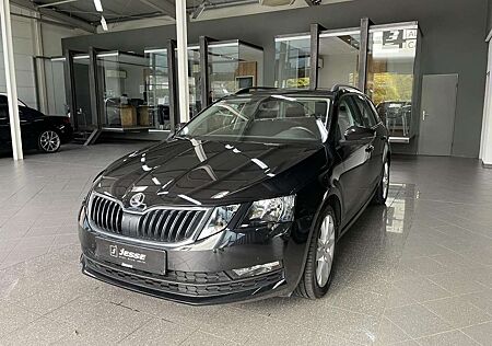 Skoda Octavia 1.6 TDI DPF Ambition Navi PDC SHZ CarPlay