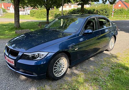 BMW 325 i N52 ORG 119Tkm TÜV Neu Gewähr 12 Mon
