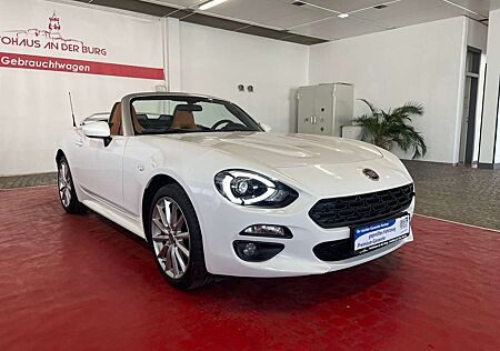 Fiat 124 Spider Lusso *SHgpfl. + AUX + USB + ABS