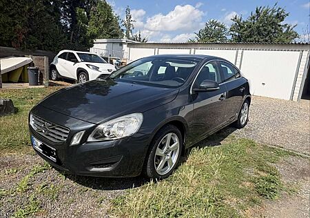 Volvo S60 Momentum
