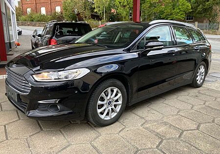 Ford Mondeo 2.0 TDCi Powershift Business Edition