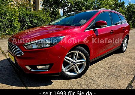 Ford Focus Turnier Titanium*NAVI*KEYLESS*LHZ*FSH*CAM*