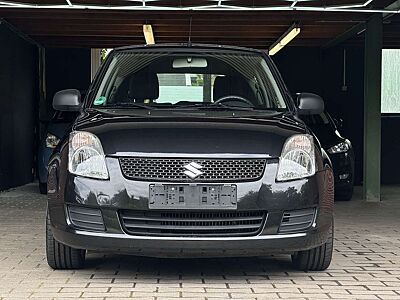 Suzuki Swift Classic 1.3 1. Hand 8fach bereift