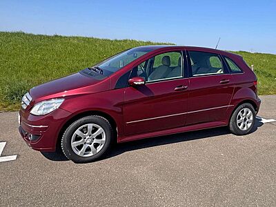 Mercedes-Benz B 150 Sport Tourer, Super gepflegt, 1. Hand TÜV 04/28