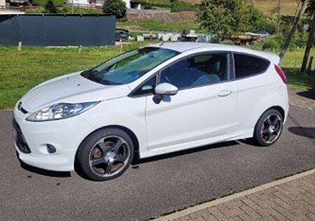 Ford Fiesta 3-Türer 1.4 Sport