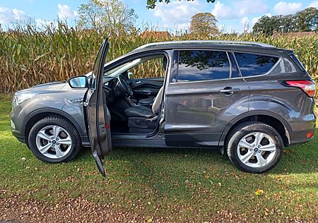 Ford Kuga 1.5 EcoBoost 4x4 Aut. Titanium