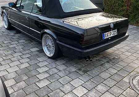 BMW 325i 325