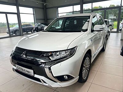 Mitsubishi Outlander Outlander Plug-in Hybrid PLUS FA-Paket 2.4 MIVEC