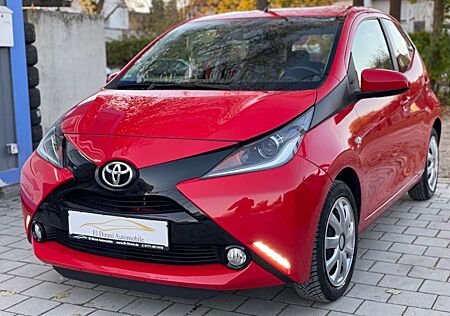 Toyota Others Aygo 1.0 x-play touch Navi/R-Cam/S-Heft/61TKM!