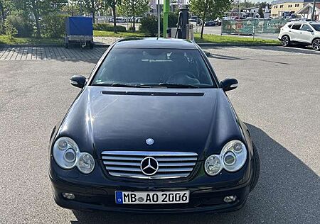 Mercedes-Benz CL 200