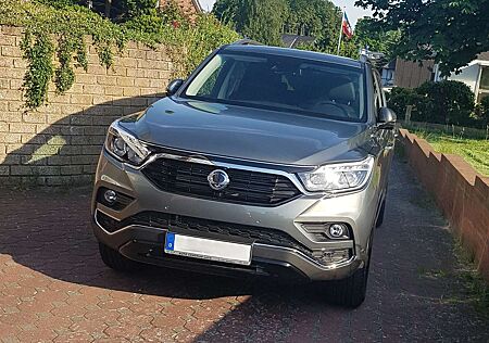 SsangYong Rexton 2.2 e-XDi 220 4WD Aut. Quartz