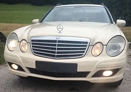 Mercedes-Benz E 200 T CDI (211.207)