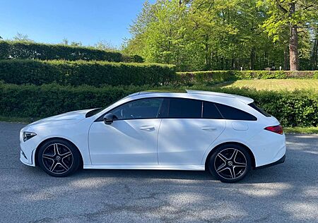 Mercedes-Benz CLA 200 Shooting Brake 7G-DCT