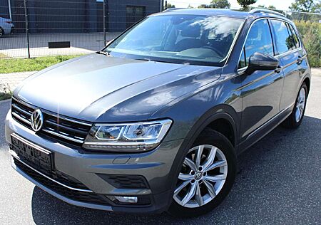 VW Tiguan Volkswagen 2.0 TDI DSG Highline +Alcan+AHK+Carplay+ACC+8-Fach