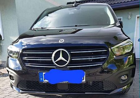 Mercedes-Benz T-Klasse T-Class T 180 d Automatik Progressive