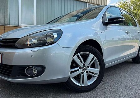 VW Golf Volkswagen TÜV+GARANTIE+PARKS+SITZH+KLIMA+122PSA