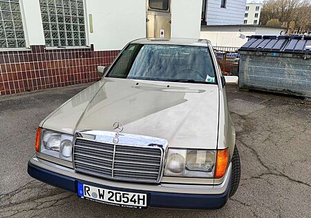 Mercedes-Benz 200 E Klasse
