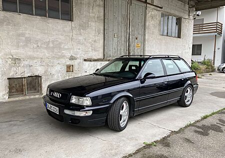 Audi RS2
