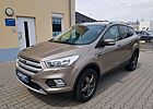 Ford Kuga Trend Winterpaket PDC 8 fach Bereift 110 kW (15...