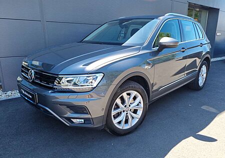 VW Tiguan Volkswagen Highline 4Motion 2.0 TSI