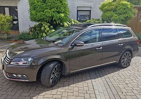 VW Passat Variant Volkswagen 2.0 TDI 4Motion DSG BlueMotion