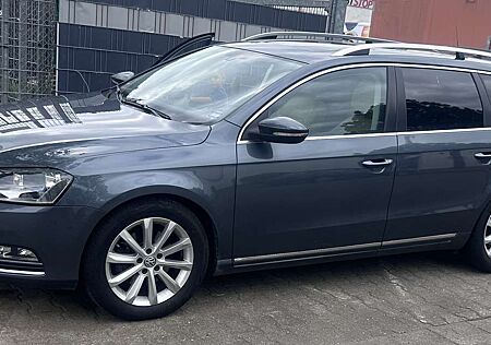 VW Passat Variant Volkswagen 2.0 TDI BlueMotion Technology Highline