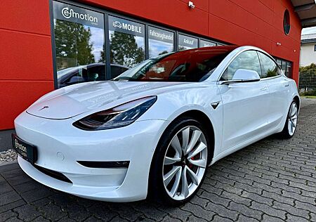 Tesla Model 3 Performance*Autopilot*20"*VAT deductible