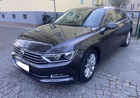 VW Passat Volkswagen Lim. Comfortline BMT/Start-Stopp