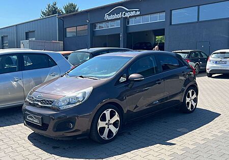Kia Rio Platinum Edition/1.Ha/Eu5/Leder/SHZ/LHZ/PDC/