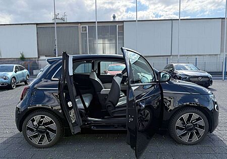 Fiat 500E 3+1 La Prima by Bocelli