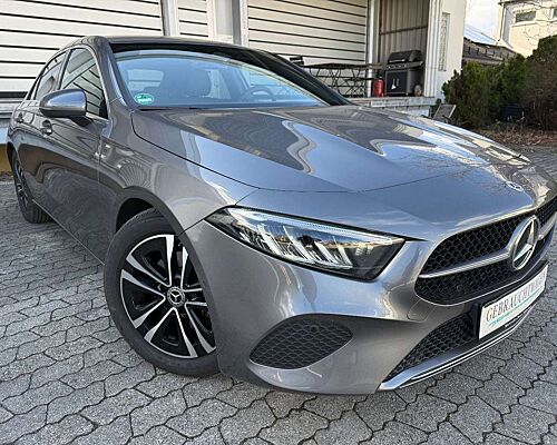 Mercedes-Benz A 200 DCT URBAN SPORT Navi LED AHK PTS Alu 17"