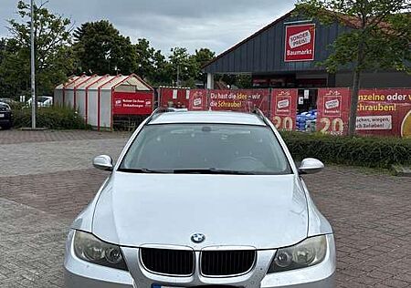 BMW 320d 320 DPF Touring Aut.
