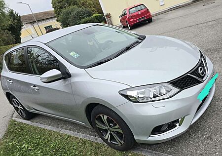 Nissan Pulsar Acenta