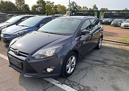 Ford Focus Turnier Zahnriemensatz/TÜV/Service NEU