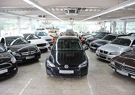 VW Golf Volkswagen VII Lim. Comfortline BMT