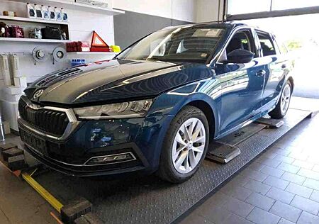 Skoda Octavia Combi 2.0 TDI Style *HEAD-UP*LED*NAVI*