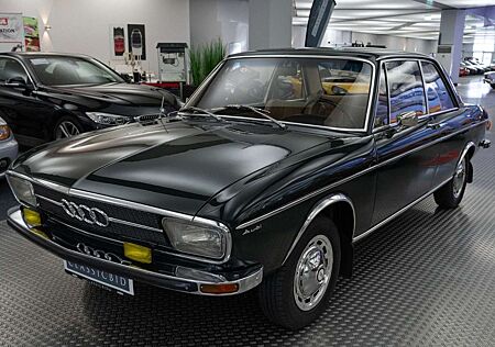 Audi 100 LS